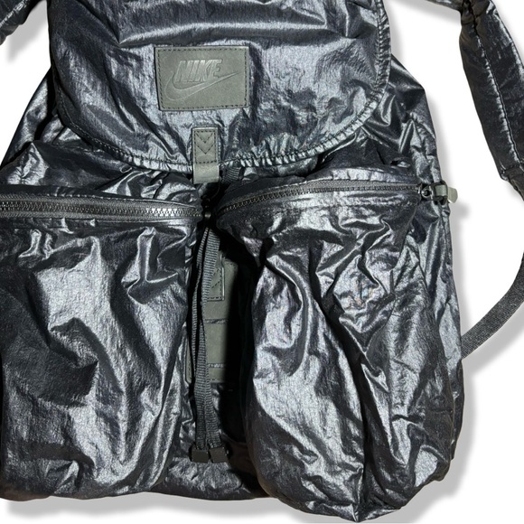 Nike Backpack - Picture 3 of 6